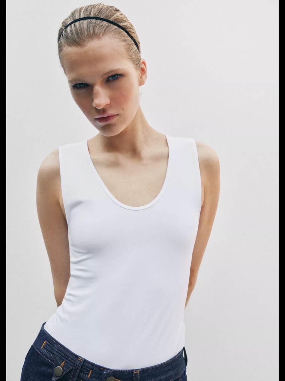 Zara White Sleeveless T-Shirt